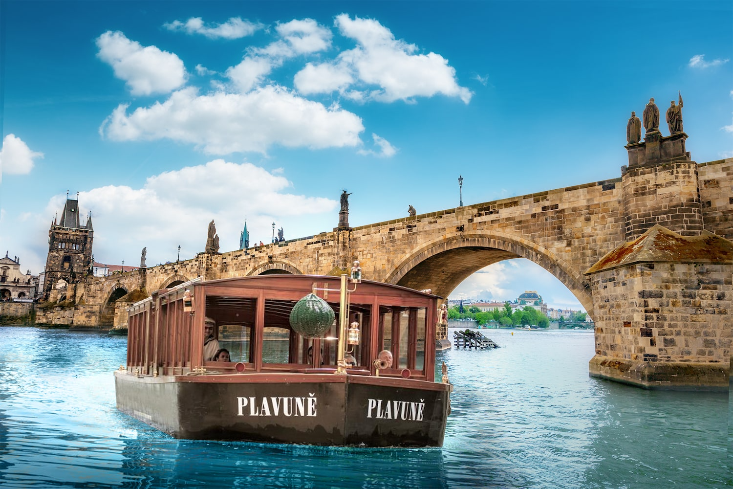 Charles Bridge River Boat Cruise & Guided Tour