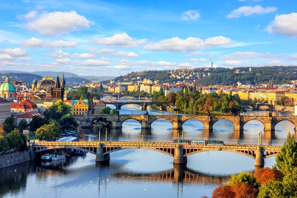 Vltava River Cruise with Dinner and Live Music